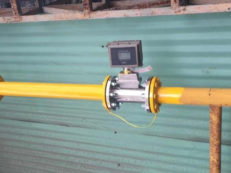 Gas turbine flow meter measuring natural gas