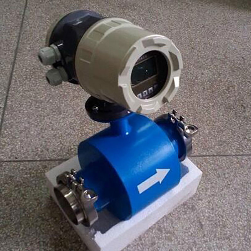 Sanitary-electromagnetic-flowmeter-carbon-steel-body