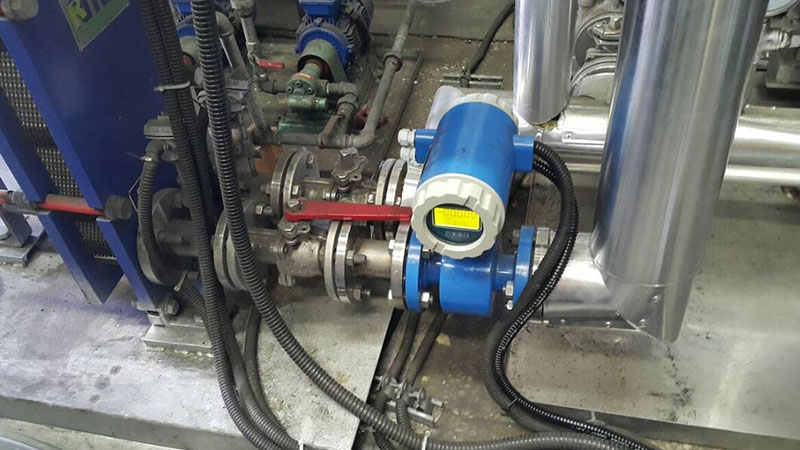 Application-2--Electromagnetic-flow-meter-measuring-98%-sulfuric-acid