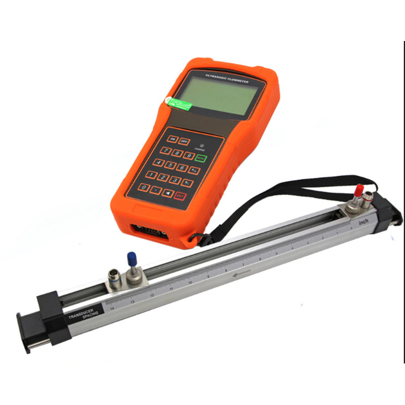 Handheld-ultrasonic-flow-meter-with-Bracket-mounted-sensor