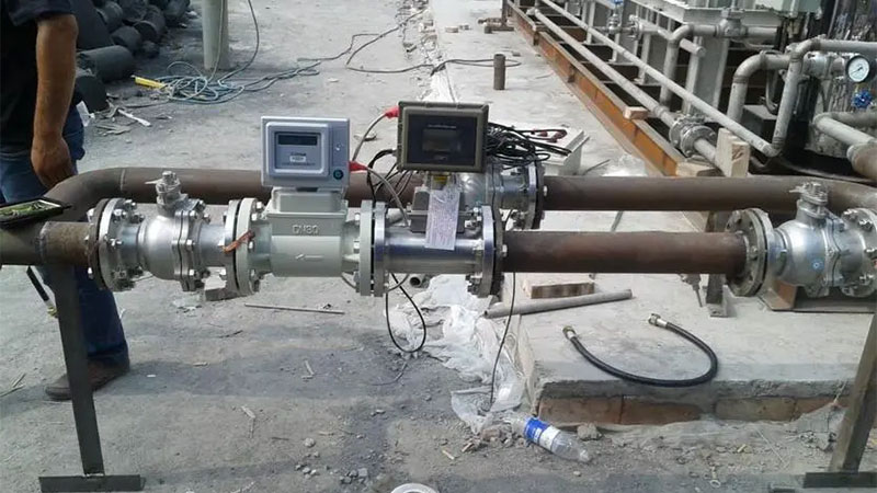 Turbine flow meter for Gas flow measurement